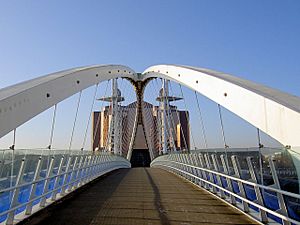 The Lowry footbridge - geograph.org.uk - 696666