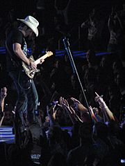 1 Brad Paisley in Providence 2008