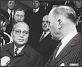 Aankomsten, ministers, internationale organisaties, Luns, JAMH, Thant, Oe, Bestanddeelnr 090-1040
