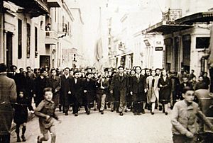 Athens University students parading on Greek National Indpendence Day, 1942 (24519736176)