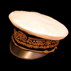 Casquette d'administrateur colonial -IMG 0922