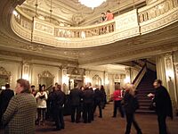 Dallas - Majestic Theatre lobby 01