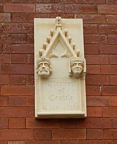 Eleanor Cross memorial plaque, Grantham
