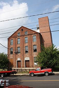 Gist Tobacco Factory, Fifth Street Historic District, Lynchburg, Virginia, United States, 2011