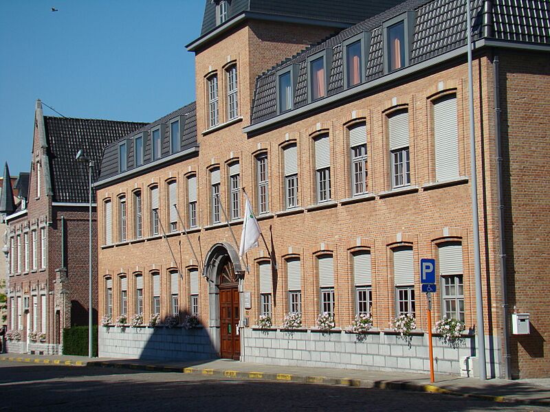 Harelebeke Paretteplein -3