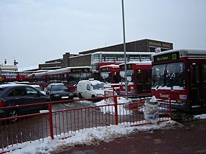 Hounslow Bus Garage 02-02-09