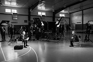 P20210316CS-1271 (51130055779)