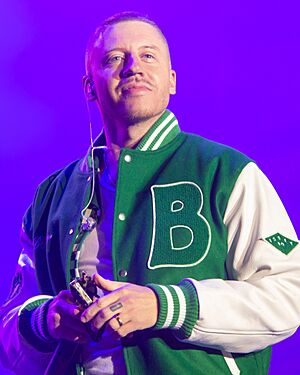 P2N2022Macklemore 1.jpg