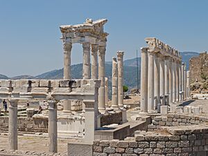 Pergamon - 04