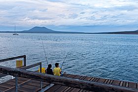 Pescar en la bahia de San Quintin MX.jpg
