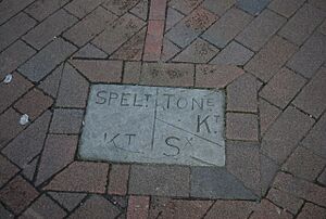 The old boundary stone, Tunbridge Wells - geograph.org.uk - 1056934