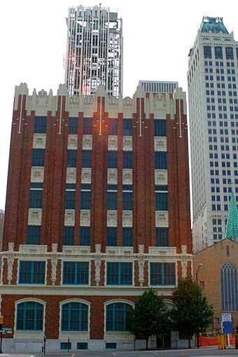 Tulsa OK Southwestern Bell Main Dial Building.jpg
