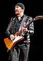 U2 in Melbourne (49094944907) (cropped)