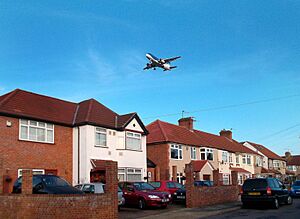 Waye Avenue, near Heathrow 2 - geograph.org.uk - 2708825