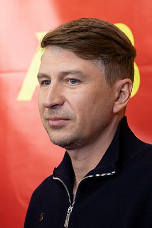Alexei Yagudin in 2022 - 01 (cropped).jpg