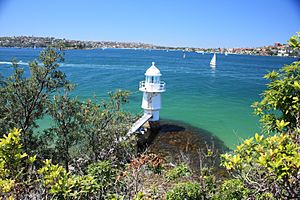 Bradleys Head Lighthouse Sydney.jpg