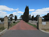 East Rockingham Pioneer Cemetery 1.jpg