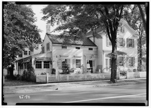Historic American Buildings Survey Nathaniel R. Ewan, Photographer September 16, 1937 EXTERIOR - SOUTH ELEVATION - Crane House, Chatham, Morris County, NJ HABS NJ,14-CHAT,1-1