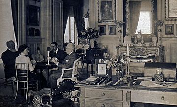 Olazábal family playing cards at Villa Arbelaiz, 1910s