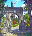 Itagui cemetery entrance 01