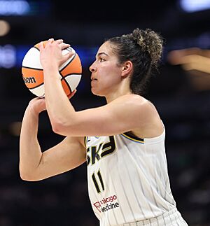 Kia Nurse 2025 (cropped).jpg