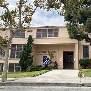 LAUSD 54th Street Elementary School 5501 South Eileen Ave. Los Angeles, CA 90043-2255 01