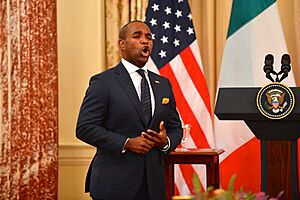 Lawrence Brownlee Sings at a State Luncheon in Honor of Italian Prime Minister Renzi in Washington (30377634606)