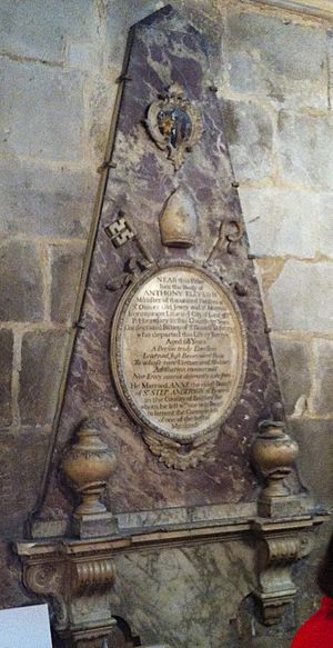 Memorial to Anthony Ellys in Gloucester Cathedral