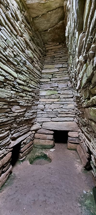 Quoyness chambered cairn interior