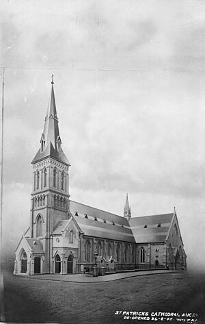 St Patrick's Cathedral, Auckland (21650178302)