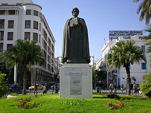 StatueIbnKhaldounTunis