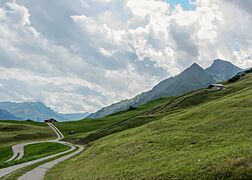 Top of Ausserberg road in Tenna