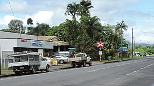Town of Mirriwinni on the Bruce Highway, 2018 02