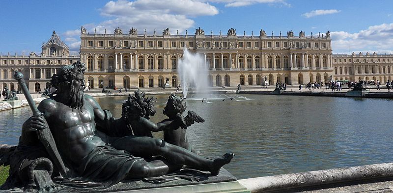 Versailles-Chateau-Jardins02 (cropped)