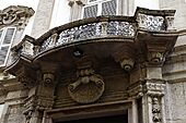 2014 02 13 14 13 13 Milano ITALY Palazzo Cusani balcone balcon photo Paolo Villa FOTO3970