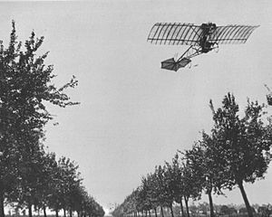 Alberto Santos Dumont flying the Demoiselle (1909)