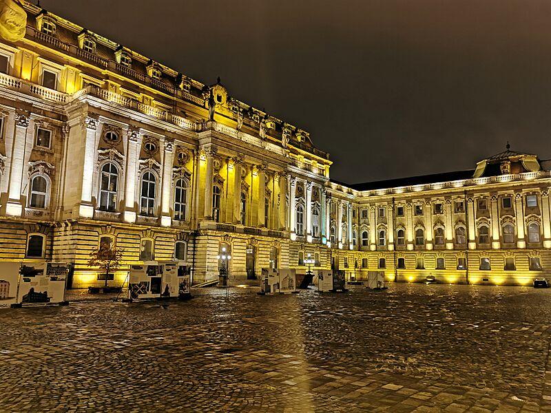 Buda Still Standing (5)