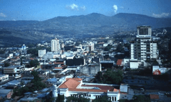 CentrodeSanCristobal1995
