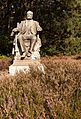 Esbeek, standbeeld van baron Edward Remy in de tuin van Huize Rustoord MG 7548 2020-09-14 15.40