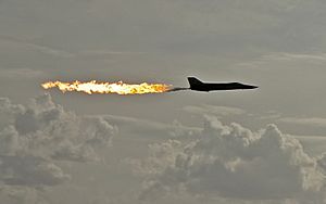 F-111-Fuel-Dump,-Avalon,-VIC-23.03.2007.jpg