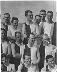 Franklin D. Roosevelt with Harvard class of 1904, group shot in Nantasket Beach, Massachusetts - NARA - 195358