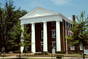 Greene County courthouse in Greensboro