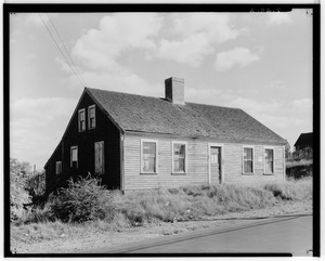 Historic American Buildings Survey, Arthur C. Haskell, Photographer. Oct. 1937. (a) Ext- General View from Southwest. - Deborah Sampson House, 280 Wareham Street, Middleboro, HABS MASS,12-MIDBO,6-1