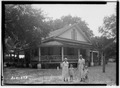Historic American Buildings Survey W. N. Manning, Photographer, July 18, 1935 FRONT AND SIDE VIEW, S. E. - Crowell-Cantey-Alexander House, State Road 165, Fort Mitchell, Russell HABS ALA,57-FOMI,1-5