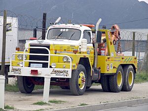 International 210 heavy recovery (9154447488)