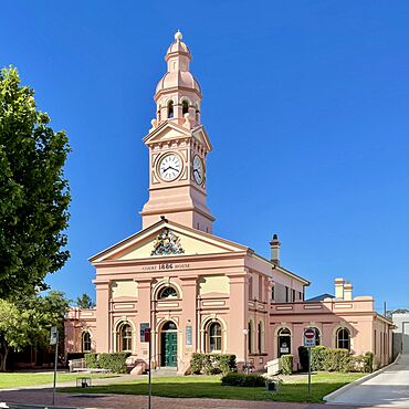 Inverell Court House, NSW, 2021, 01.jpg