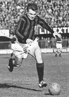 José Altafini - Milan (1950s-60s) - CROPPED