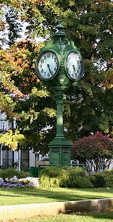 Ligonier-indiana-town-clock