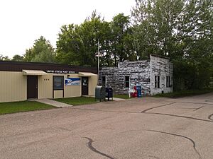 Moffitt, North Dakota - 3511138777.jpg