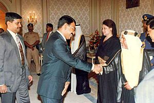Mohammad Mosaddak Ali met with Emir of Bahrain Isa bin Salman Al Khalifa at the Kings Palace in Bahrain